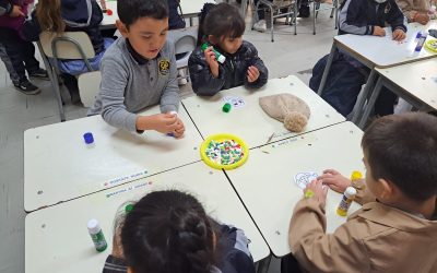 Trazos con Tiza Kinder
